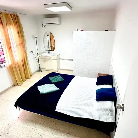 Las habitaciones en Alicante-2